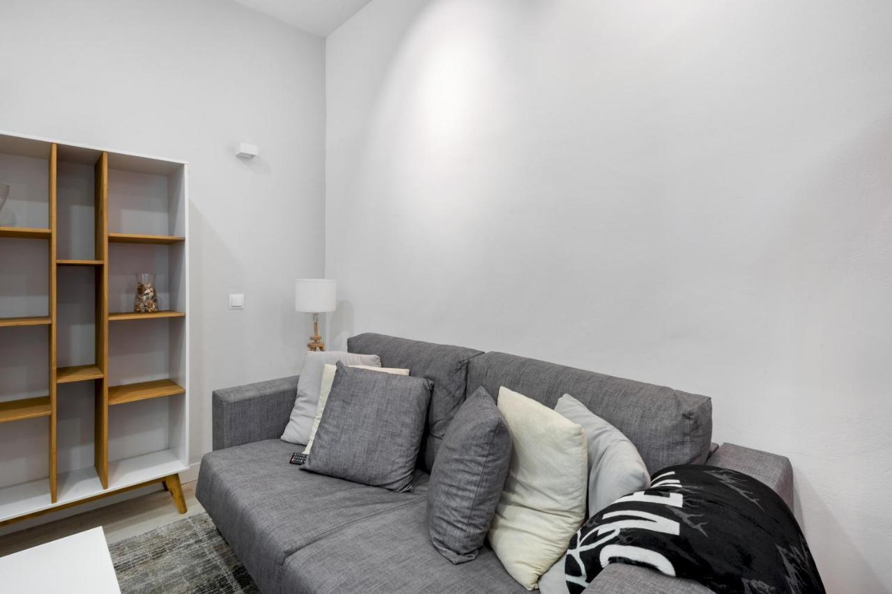 Modern Apartment - 1Bedroom 1Bathroom - Chueca Мадрид Екстериор снимка